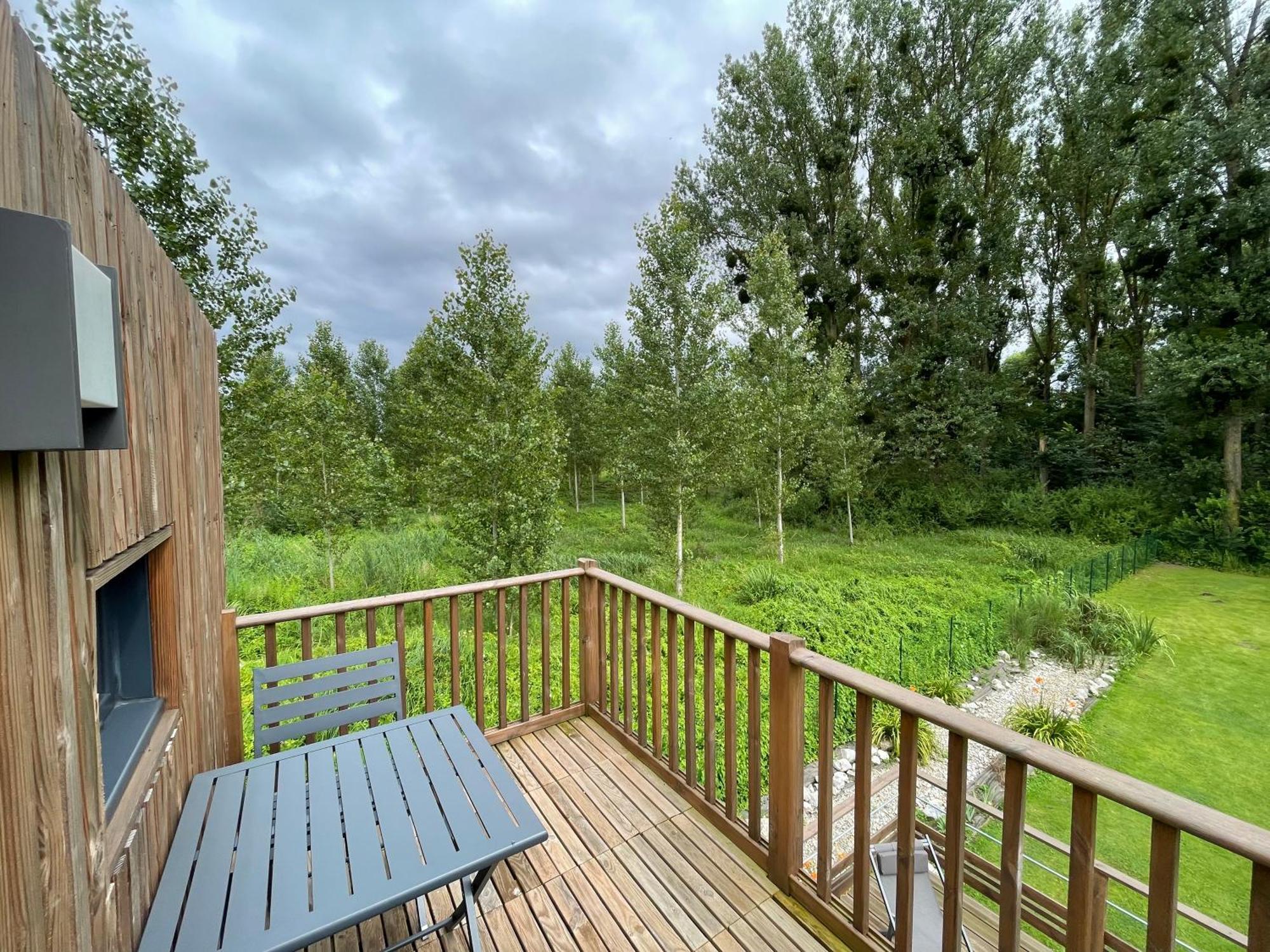 Au Fil De L'Eau, Gite Nature Abbecourt  Exterior photo